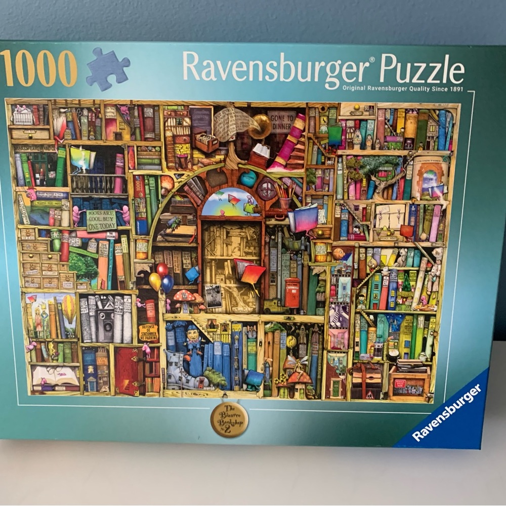 Ravensburger Vibrant Bookshelf Puzzle - 1000 Pieces